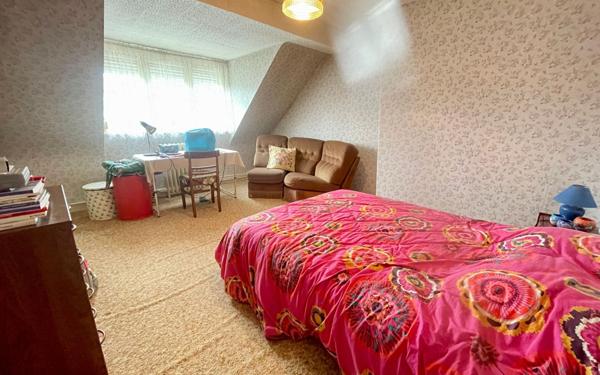 Maison à vendre    5 pièces • 123 m2 Anzin