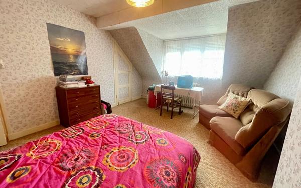 Maison à vendre    5 pièces • 123 m2 Anzin