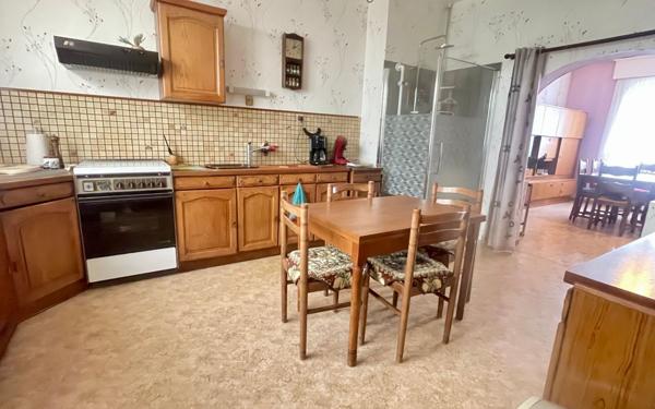 Maison à vendre    5 pièces • 123 m2 Anzin