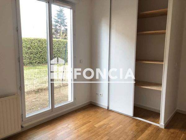 Location Appartement 3 pièces 77.81 m² - 17 D RUE FRANCOIS MERMET Tassin La Demi Lune 69160