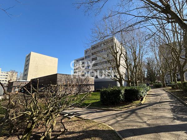 À vendre : Appartement 2 pièces à Sèvres - Les Bruyères