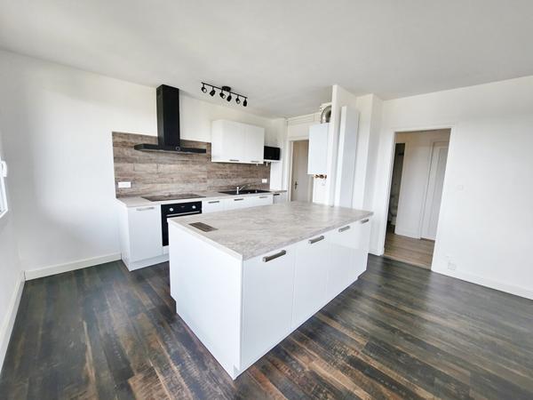 Appartement 92 m² - 2 chambres- Ecommoy