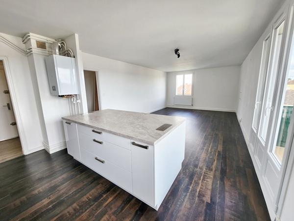 Appartement 92 m² - 2 chambres- Ecommoy