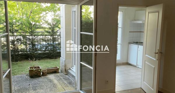 Location Appartement 2 pièces 44.1 m² - Le Plessis-robinson 92350