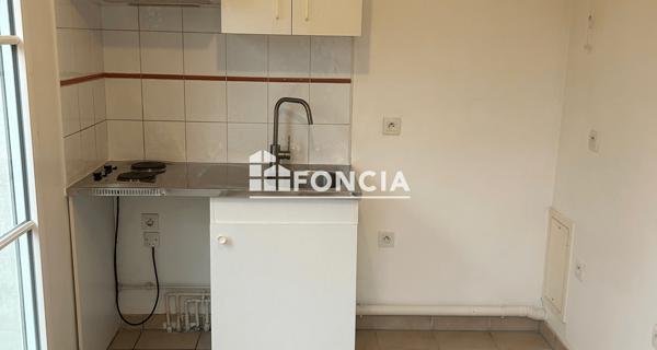 Location Appartement 2 pièces 44.1 m² - Le Plessis-robinson 92350