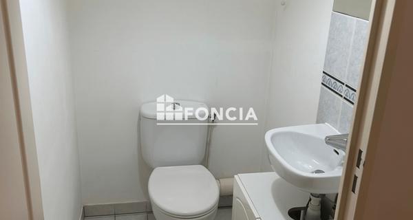 Location Appartement 2 pièces 44.1 m² - Le Plessis-robinson 92350