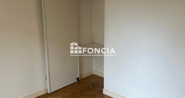 Location Appartement 2 pièces 44.1 m² - Le Plessis-robinson 92350