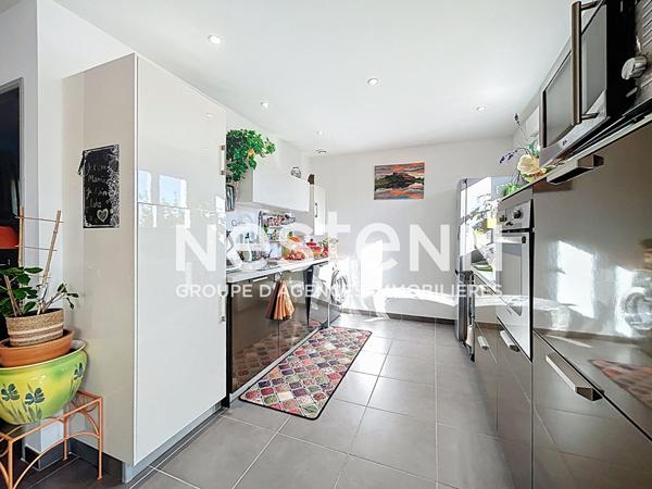 Maison Roquebrune Sur Argens 4 pièce(s) 81.31 m2