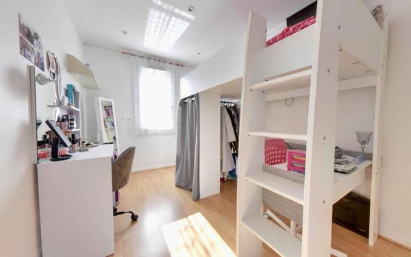 Maison à vendre    5 pièces • 103 m2 Roissy-en-Brie