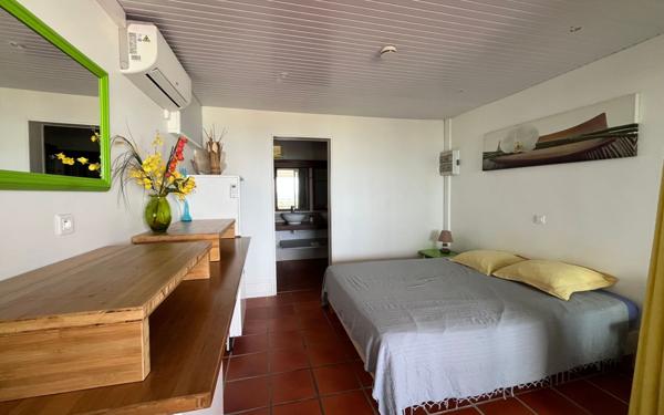 Appartement à vendre    2 pièces • 32 m2 Saint-François