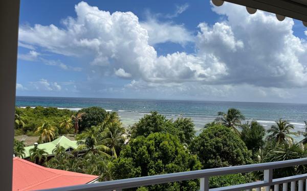 Appartement à vendre    2 pièces • 32 m2 Saint-François