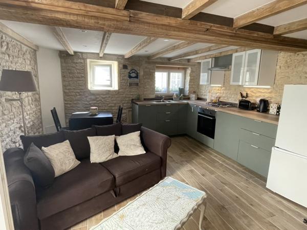 Maison de Village avec Gîte Loiré-sur-Nie (17470)