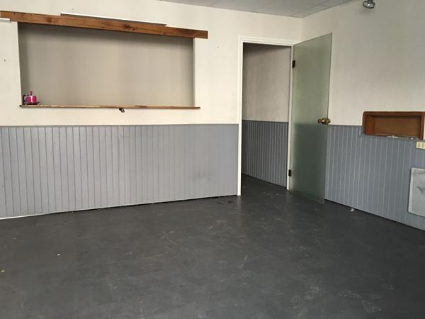 BRAY SUR SEINE - LOCAL COMMERCIAL - 80m²