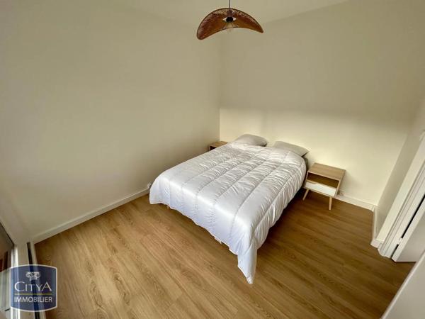 Appartement à louer 4 pièces 66m²