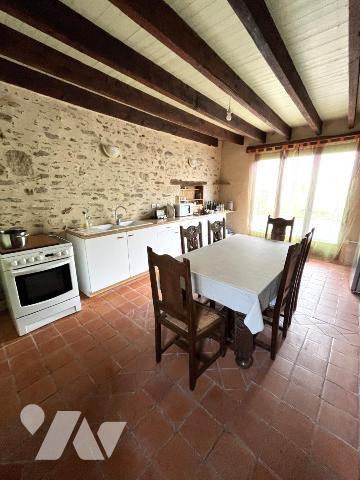 MAREUIL SUR LAY DISSAIS - MAISON 