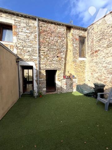 MAREUIL SUR LAY DISSAIS - MAISON 