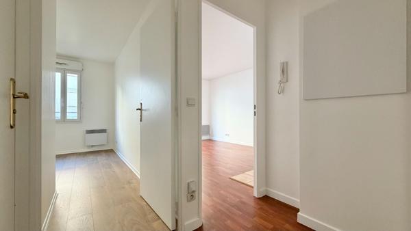 Appartement Corbeil Essonnes 2 pièce(s) 36 m2