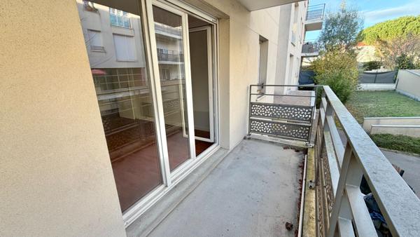 Appartement Corbeil Essonnes 2 pièce(s) 36 m2