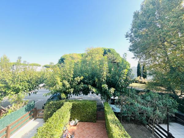 La Grande-Motte (34280) STUDIO 23 M² + TERRASSE 9M² GRANDE MOTTE