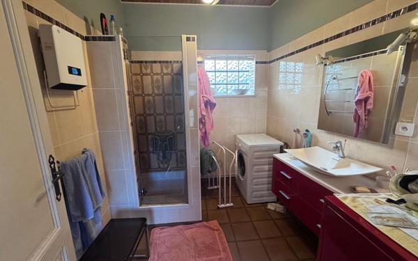 Maison à vendre    6 pièces •  Gujan-Mestras