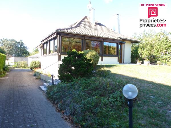 Exclusivité - Maison de 150 m² + sous-sol total et garage extérieur de 70 m² proche des commodités à Châteauneuf sur Loire