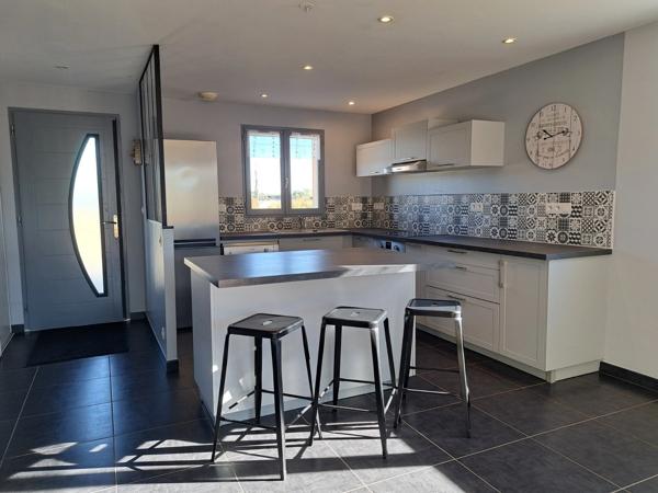 Maison à vendre 127 m2 au sol - 4 chambres LA ROCHE POSAY (86)