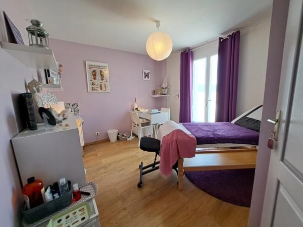 Maison à vendre 127 m2 au sol - 4 chambres LA ROCHE POSAY (86)