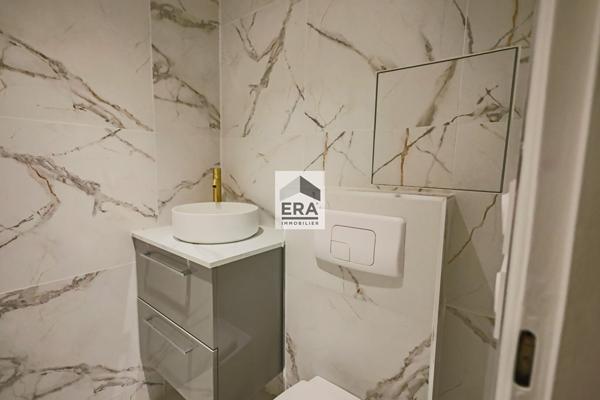 Appartement Paris 1 pièce(s) 27 m2