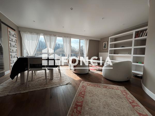 Location Appartement meublé 5 pièces 100.78 m² - Quimper 29000