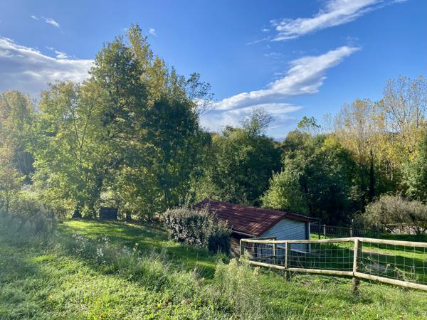 Érôme (26600) Propriété de charme avec dépendances, piscine et vue sur la vallée - plus de 210 m² habitables sur plus d’un h