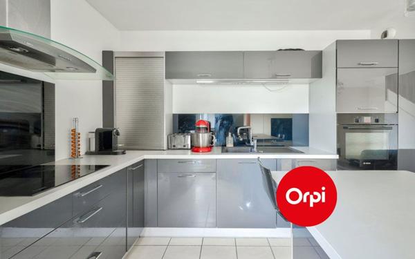 Appartement à vendre    4 pièces • 102,07 m2 Saint-Priest
