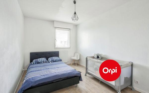 Appartement à vendre    4 pièces • 102,07 m2 Saint-Priest