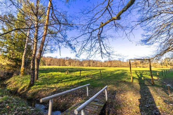 Maison Neuvy Sur Barangeon 6 pièce(s) 210 m2