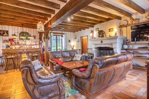 Maison Neuvy Sur Barangeon 6 pièce(s) 210 m2