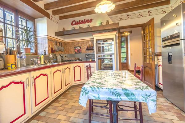 Maison Neuvy Sur Barangeon 6 pièce(s) 210 m2