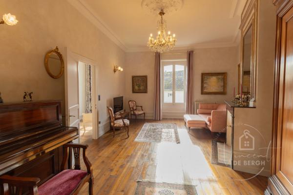 Propriété en pierre restaurée avec potentiel locatif – Caractère et authenticité au cœur du Lot