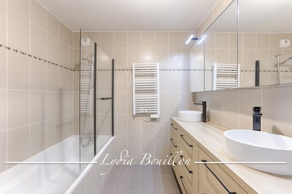 Nanterre (92000) NANTERRE-UNIVERSITE 3 pièces lumineux avec balcons en étage élevé et vue dégagée