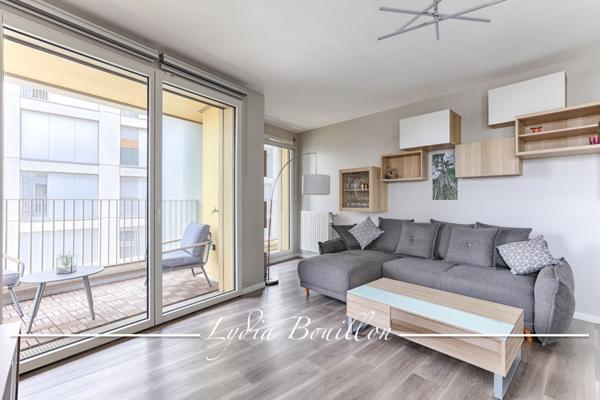 Nanterre (92000) NANTERRE-UNIVERSITE 3 pièces lumineux avec balcons en étage élevé et vue dégagée