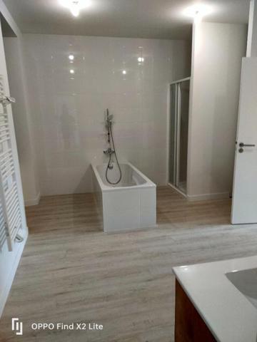 Maison Saint Hilaire De Villefranche 11 pièce(s) 200 m2