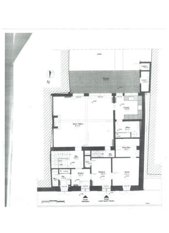 Maison Saint Hilaire De Villefranche 11 pièce(s) 200 m2