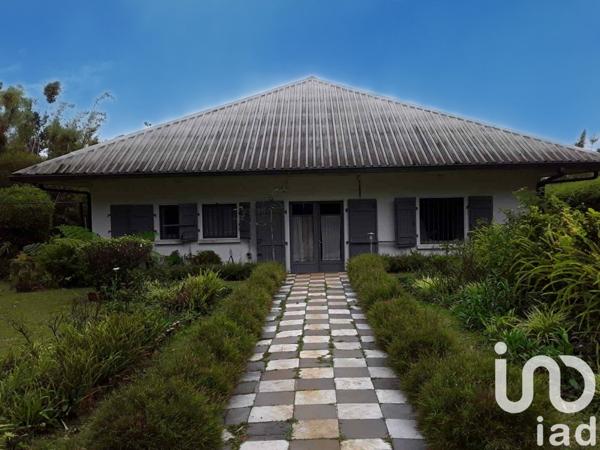 Land for sale 7 500 m² Saint-Denis