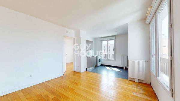 Appartement 3 pièces avec espace extérieur dans un immeuble 2013