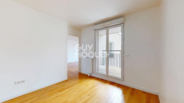 Appartement 3 pièces avec espace extérieur dans un immeuble 2013
