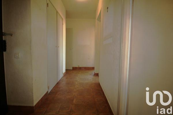 Apartment for sale 4 rooms 78 m² Marseille 15