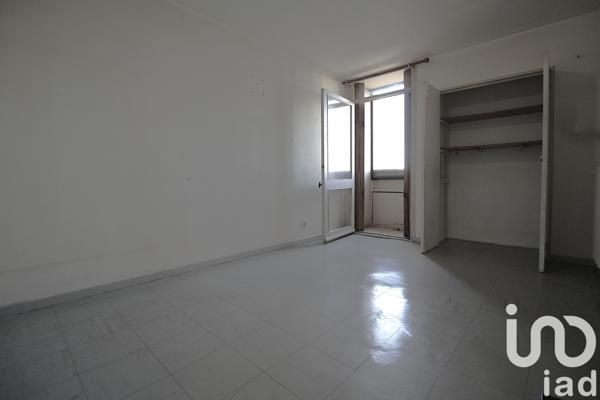 Apartment for sale 4 rooms 78 m² Marseille 15