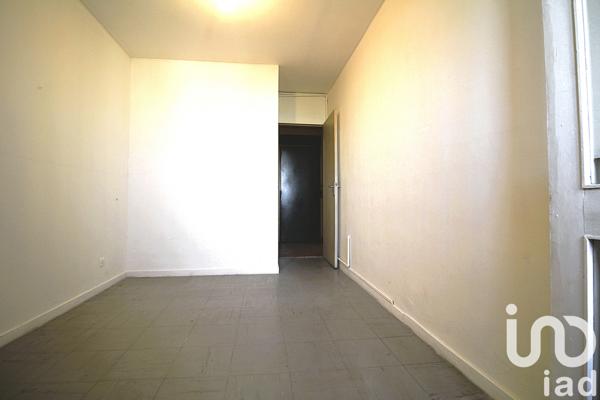 Apartment for sale 4 rooms 78 m² Marseille 15