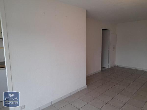 Appartement à louer 2 pièces 46.72m²