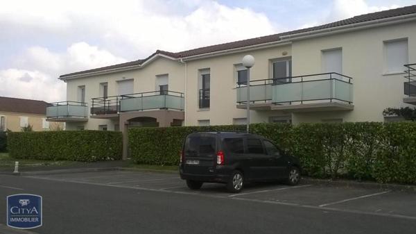 Appartement à louer 2 pièces 46.72m²