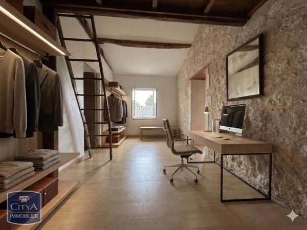Maison à vendre 7 pièces 209m² Saintes (17100)