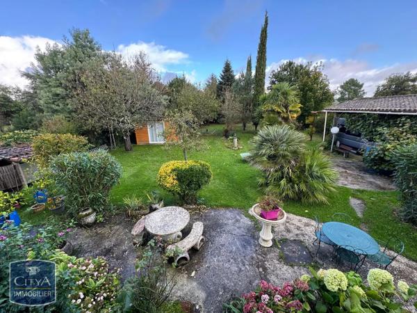 Maison à vendre 7 pièces 209m² Saintes (17100)